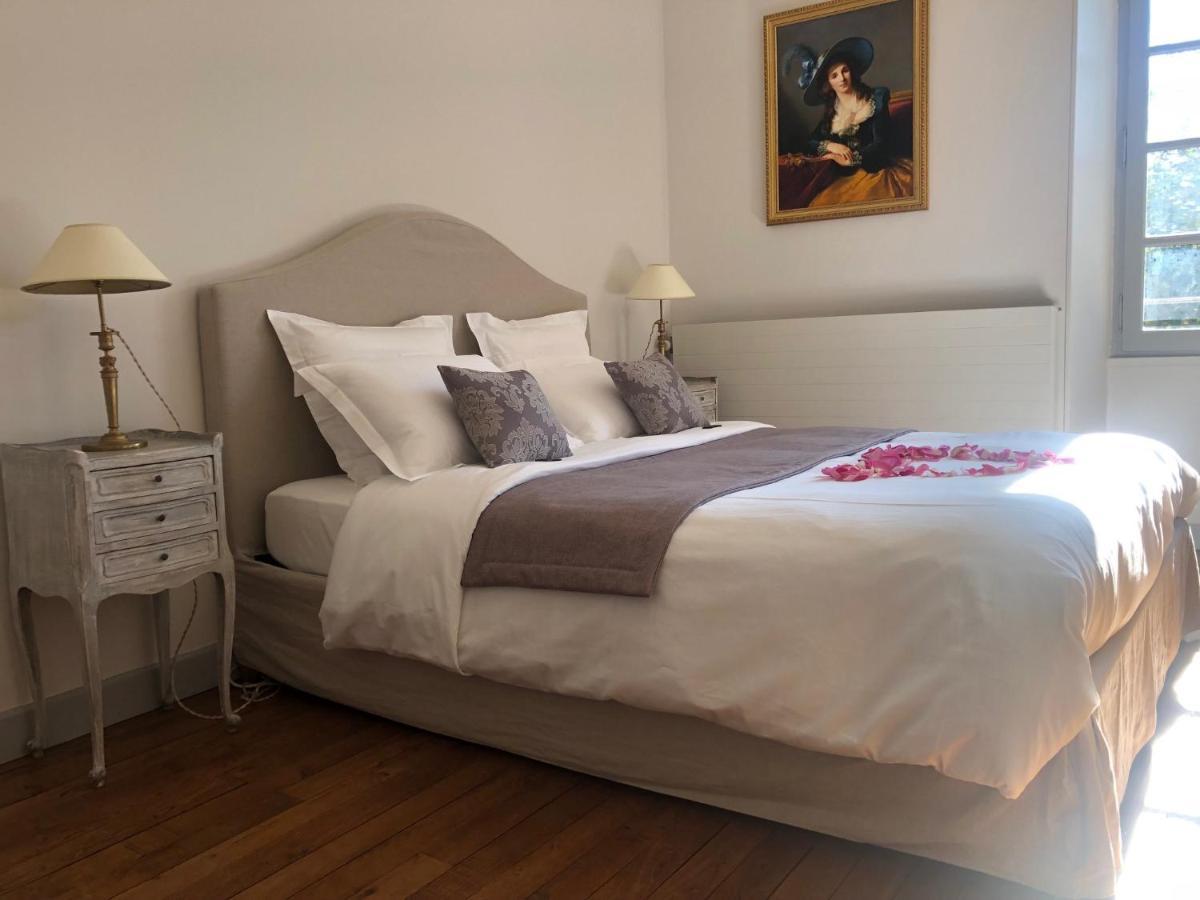 Caylus Domaine De Monplaisir B&B 외부 사진