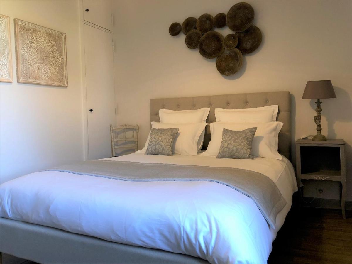Caylus Domaine De Monplaisir B&B 외부 사진