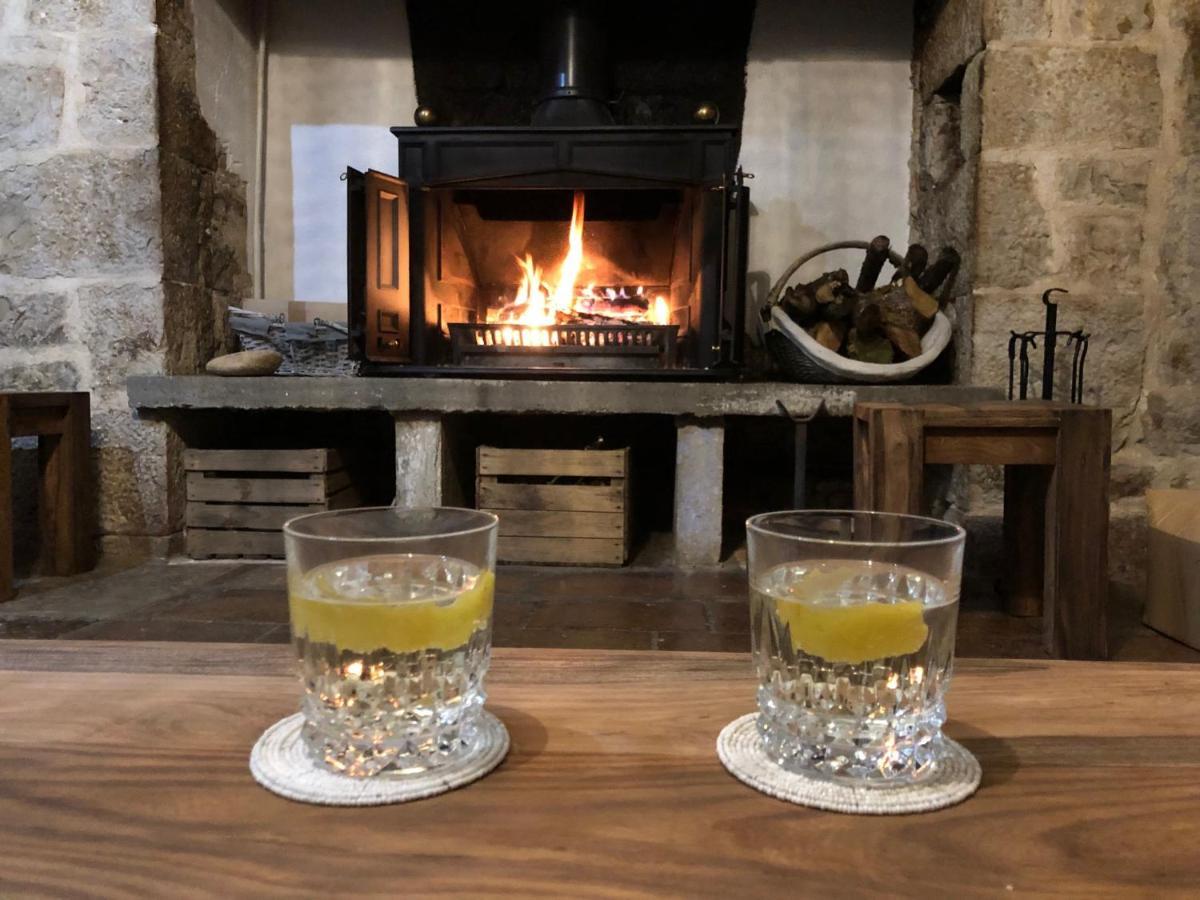 Caylus Domaine De Monplaisir B&B 외부 사진