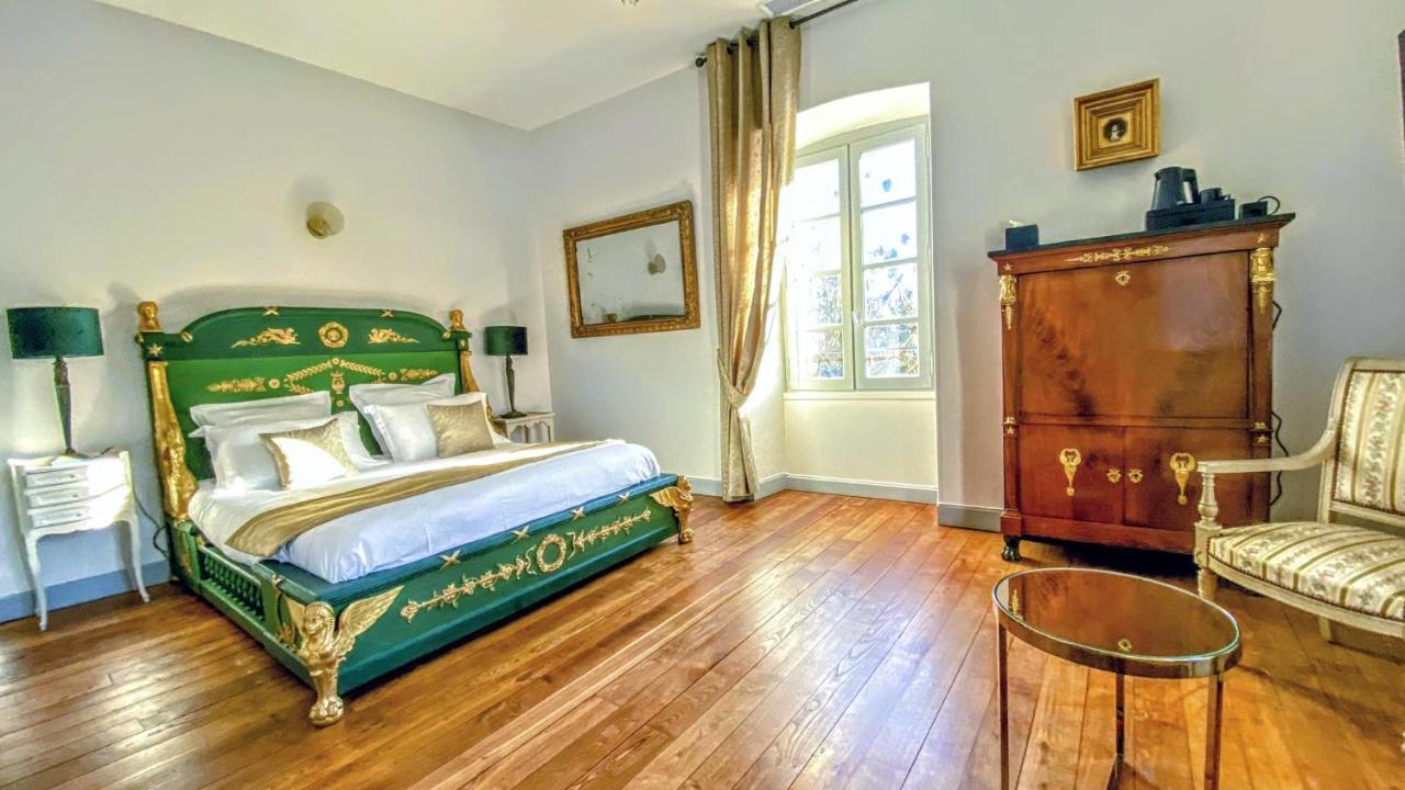 Caylus Domaine De Monplaisir B&B 외부 사진