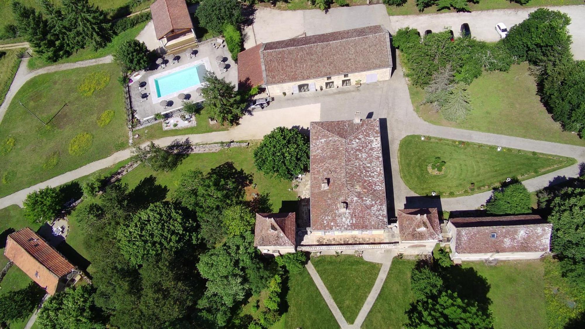 Caylus Domaine De Monplaisir B&B 외부 사진